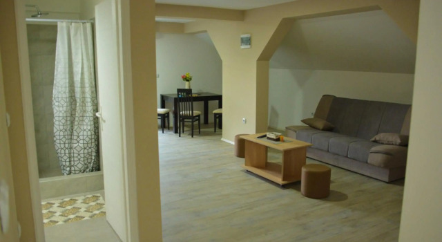 Barba, Buchen Sie Hotel Kladovo 
