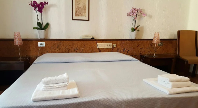 Hotel Franini, Book Hotel Hotels in Valcamonica with Parking, Parking