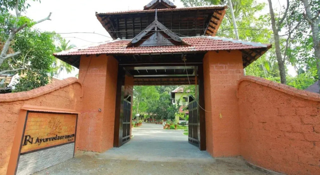 PN Ayurvedasramam, Varaa Hotelli Kodungallur New Delhi