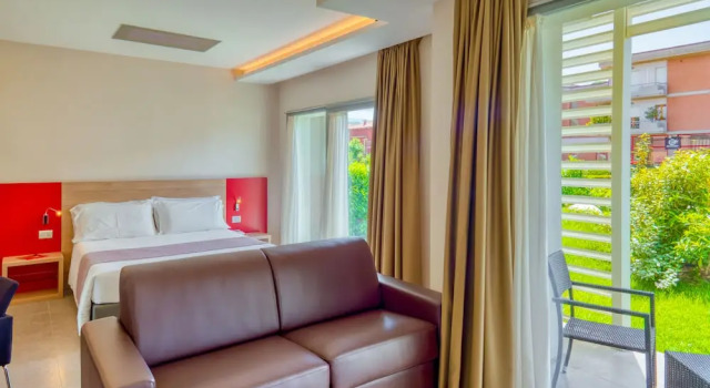 Полулюкс Boutique Hotel Bramante & SPA