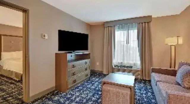 Homewood Suites by Hilton Orange New Haven, Rezervovat Hotel New Haven Connecticut