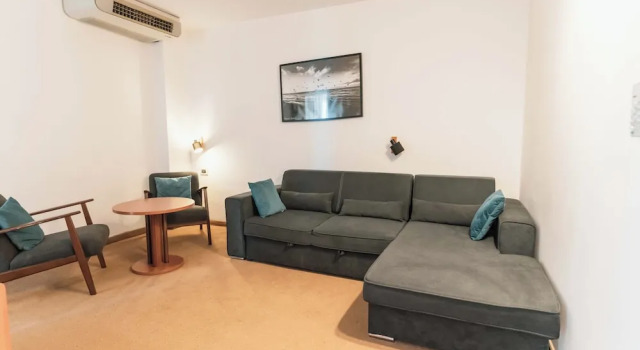 Полулюкс Superior Hotel Horizont
