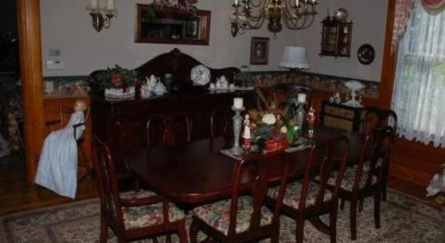 Country Doll House Bed and Breakfast, Prenota Hotel Simcoe Southwest Ontario