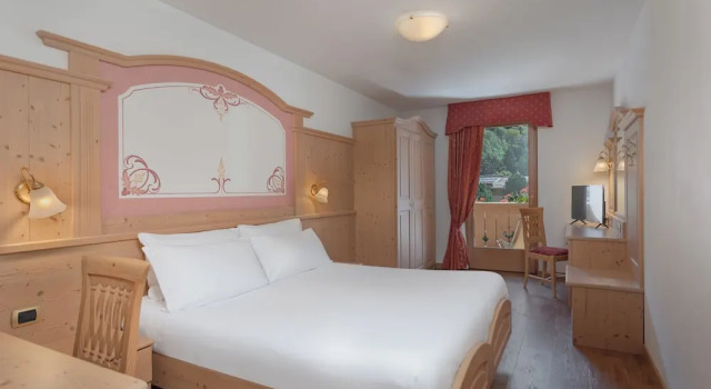 Семейный номер Standard с балконом Beverly Alps Hotel & Spa