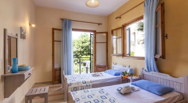 Апартаменты Ipsos Marias Apartments