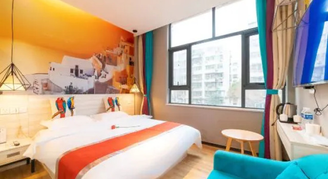 Aichao Meisu Hotel (Zhengzhou Zijinshan road Longhai East Road subway station store), Book Hotel Zhengzhou Henan
