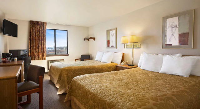 Четырёхместный номер Standard Super 8 by Wyndham Coeur dAlene