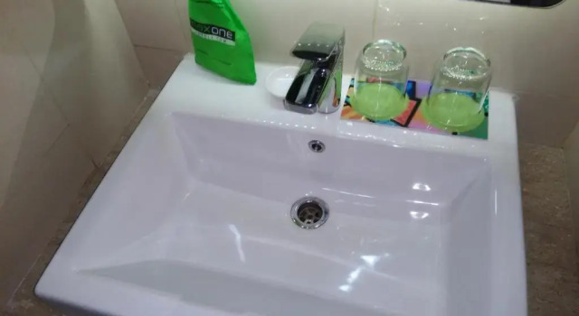 Standard Zimmer MaxoneHotels.com at Kramat