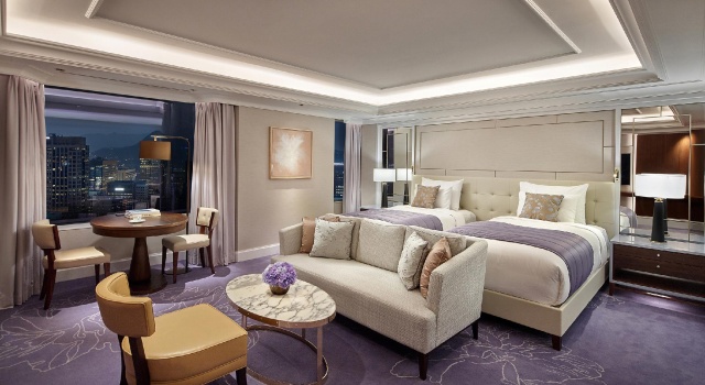 Premier Twin room Lotte Hotel Seoul Executive Tower