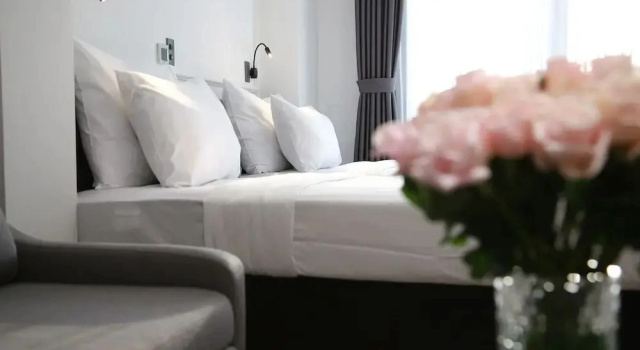 Номер Deluxe CityHouse- El Pino Realm at Metro Ben Thanh Market