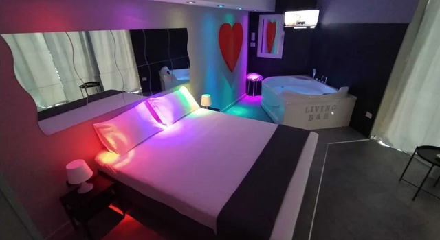 Люкс Superior Living Bed and Breakfast