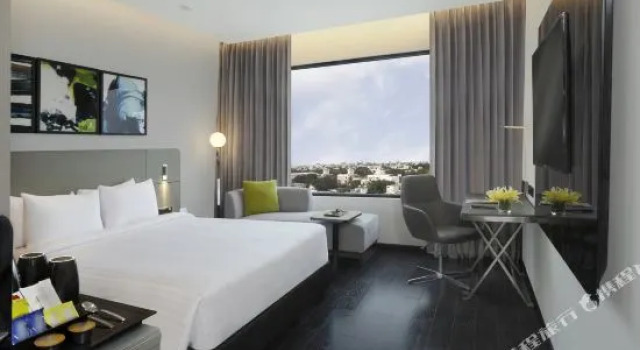 Номер Superior Novotel Chennai Chamiers Road