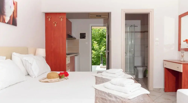Alba Marea, Book Hotel Leptokaria 