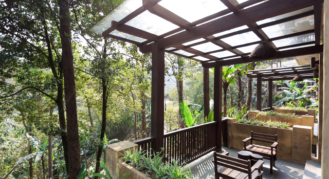 Номер Deluxe Meliá Ba Vi Mountain Retreat