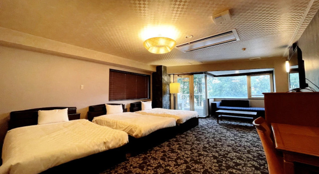Трёхместный номер Standard Atami Season Hotel