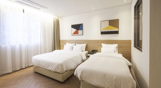 Номер Standard Jinhae Yongwon Londoner Business Hotel