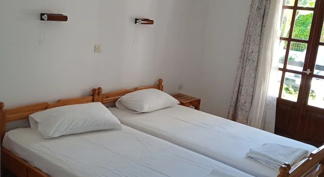 Семейный номер Standard Дуплекс Georgina Apartments-pool-river-sea 5