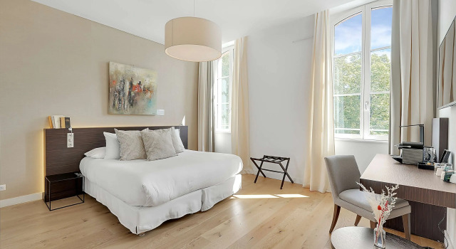 Четырёхместный номер Deluxe Best Western Premier Le Domaine de Montjoie