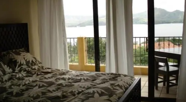 Sunset Heights 402, Rezerwuj Hotel Hotele w Playa Flamingo z basenem, Basen