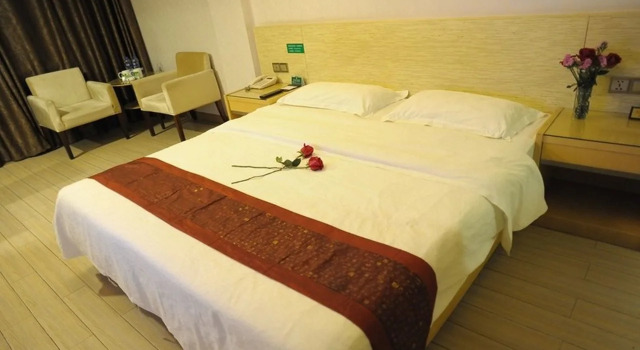 Greentree Alliance Guangzhou Nanpu Metro Station, Rezervasyon Otel Guangdong otoparklı oteller, Otopark