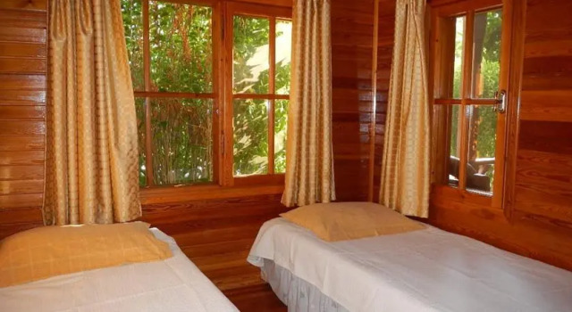 Windmolen Apart Bungalows, Забронировать Отель Отели Чиралы с бассейном, рядом с Химера, Бассейн