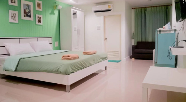 UJ Apartment