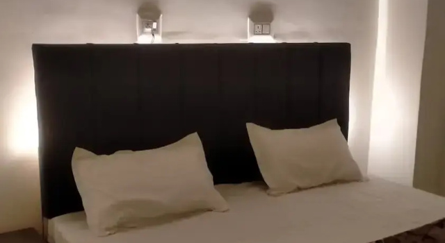 Номер Economy Hotel Parv