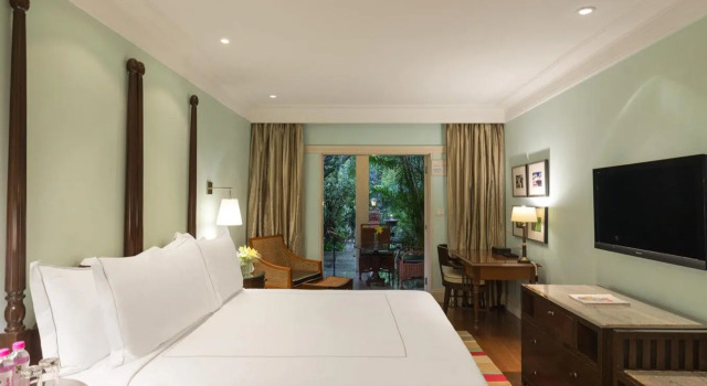 Двухместный номер Luxury с видом на сад Taj West End