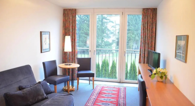 Апартаменты Hotel Alhartinger Hof