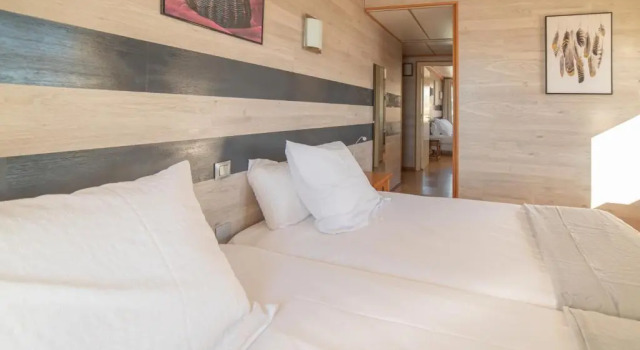 Hotel des Pyrénées, Book Hotel Hotels in Central Font-Romeu, hotels in Central Font-Romeu