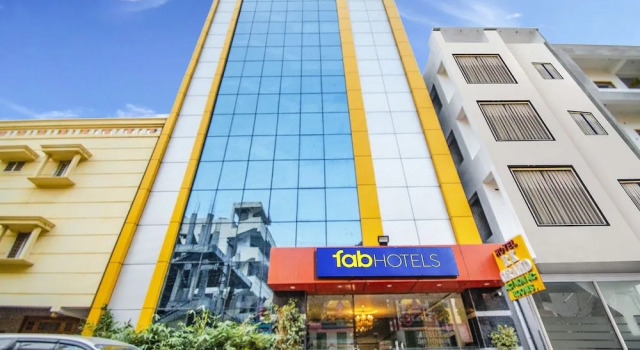 FabExpress RK Grand, Rezerwuj Hotel Shamshabad 