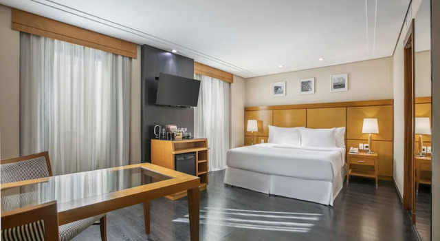 Двухместный номер Deluxe с балконом Meliá Jardim Europa
