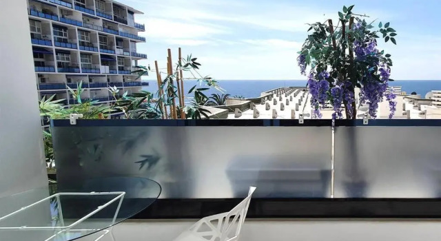 Коттедж SKOL 645. Exclusive Three Bedrooms Apartment with Sea Views