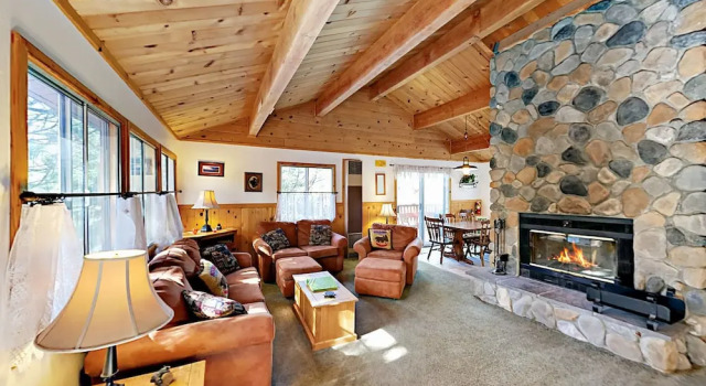 43651 Yosemite House 3 Bedrooms 2 Bathrooms Home