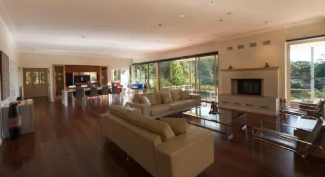 Dantosa Blue Mountains Retreat, Забронировать Отель Отели Катумбы 4 звезды, рядом с Культурный центр Blue Mountains, 4*