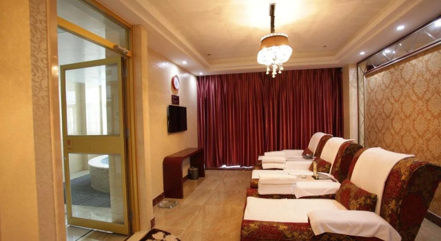 Weihai Happy Hot Spring Hotel
