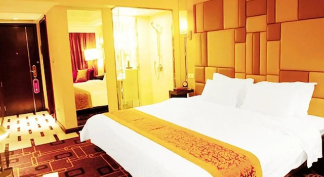 Jinghu Hotel, Buchen Sie Hotel Deyang Sichuan