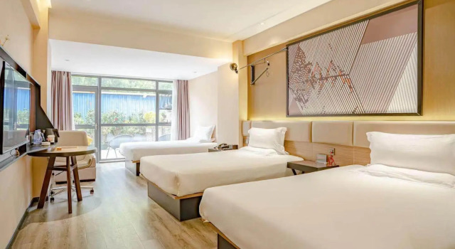 IU Hotel·Beihai Beibu Gulf Old Street, Rezerwuj Hotel Beihai Guangxi