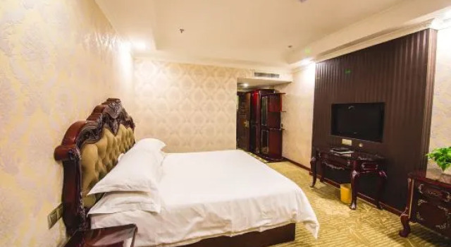 Номер Deluxe Noble Earl Hotel