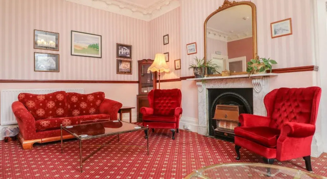 Beaufort House