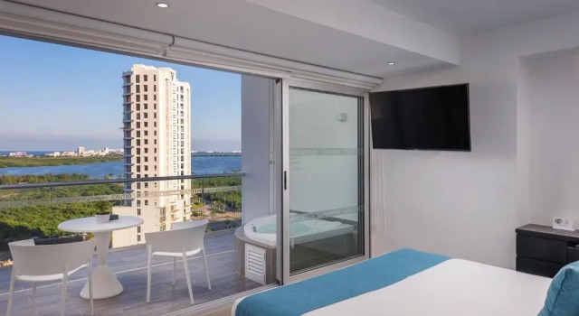 Двухместный номер Standard Suites Malecon Cancun