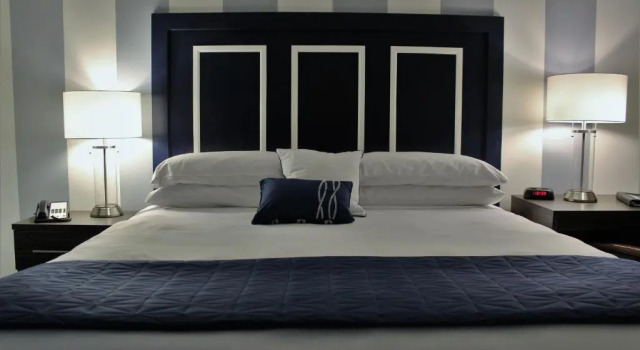 Двухместный номер Standard с видом на гавань Marker 8 Hotel and Marina