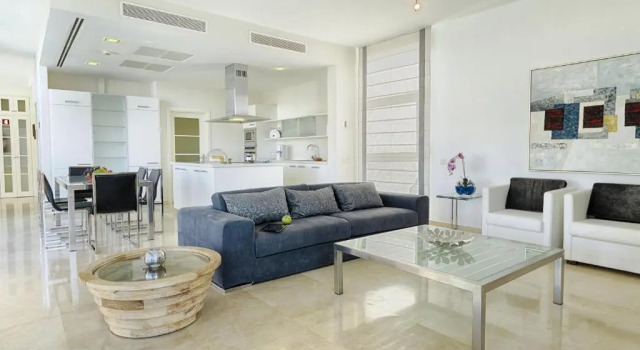 2 makuuhuonetta Villa Anfi Opal