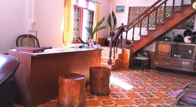 Khamphouy Guesthouse, Rezerwuj Hotel Champasak Champasak