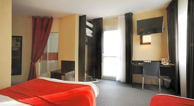 Номер Standard The Originals City, Hôtel des Arènes, Saintes