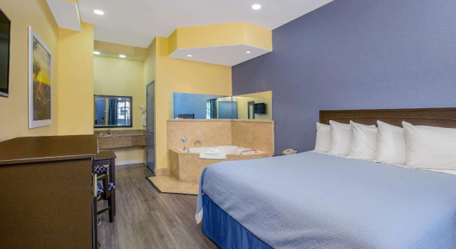 Люкс Days Inn by Wyndham Banning Casino/Outlet Mall
