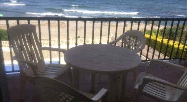 Апартаменты с балконом и с видом на море Apartamentos El Calón Playa