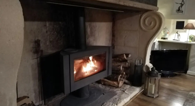 Perrot en Perigord, Prenota Hotel Pressignac-Vicq Francia