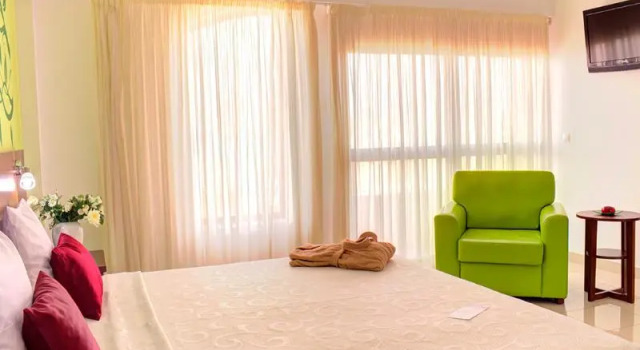 Номер Standard с видом на залив Hotel LIVVO Don Paco