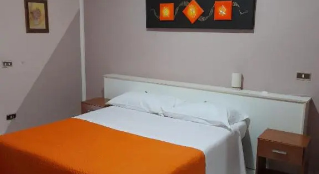Standard Vierer Zimmer mit Balkon Hotel De Rosa